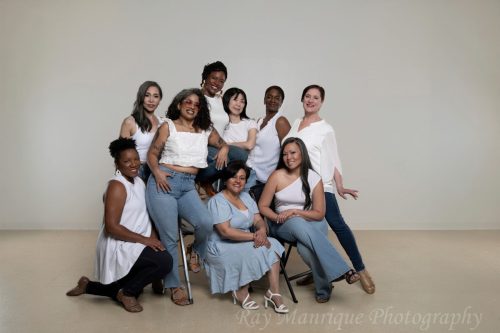 Desueño team photo in denim